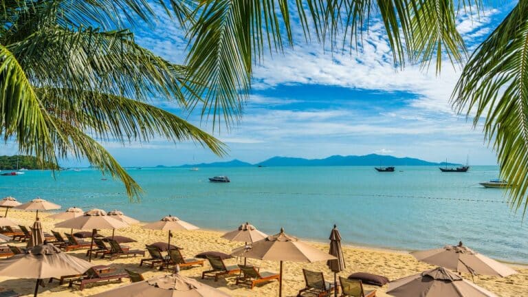 Pláž v letovisku Hurghada