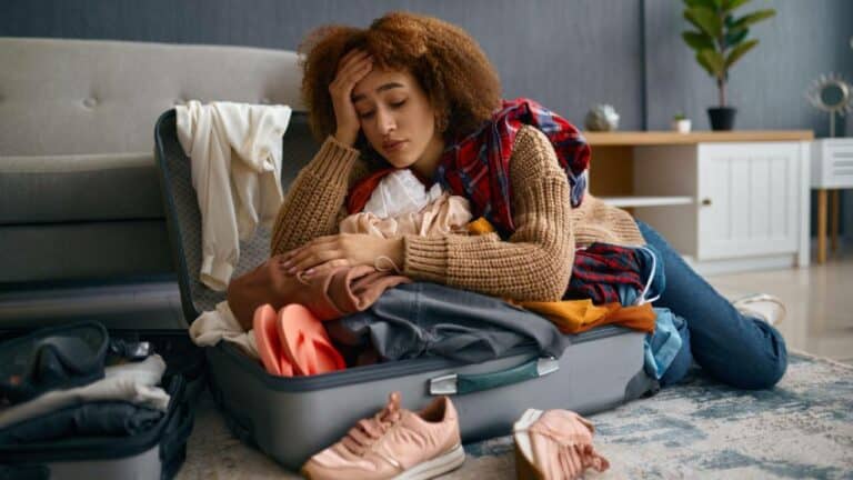 Čo si môžem zobrať do lietadla: pravidlá, ktoré sa hodí poznať