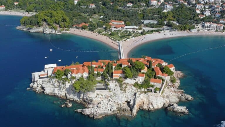 Vacation in Montenegro: Discover the Secrets of the Adriatic