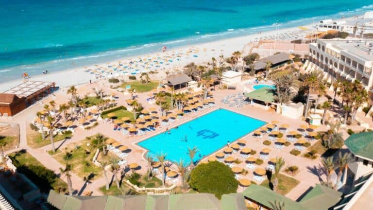 Dovolenka v júni: zažite nezabudnuteľnú dovolenku bez davov turistov